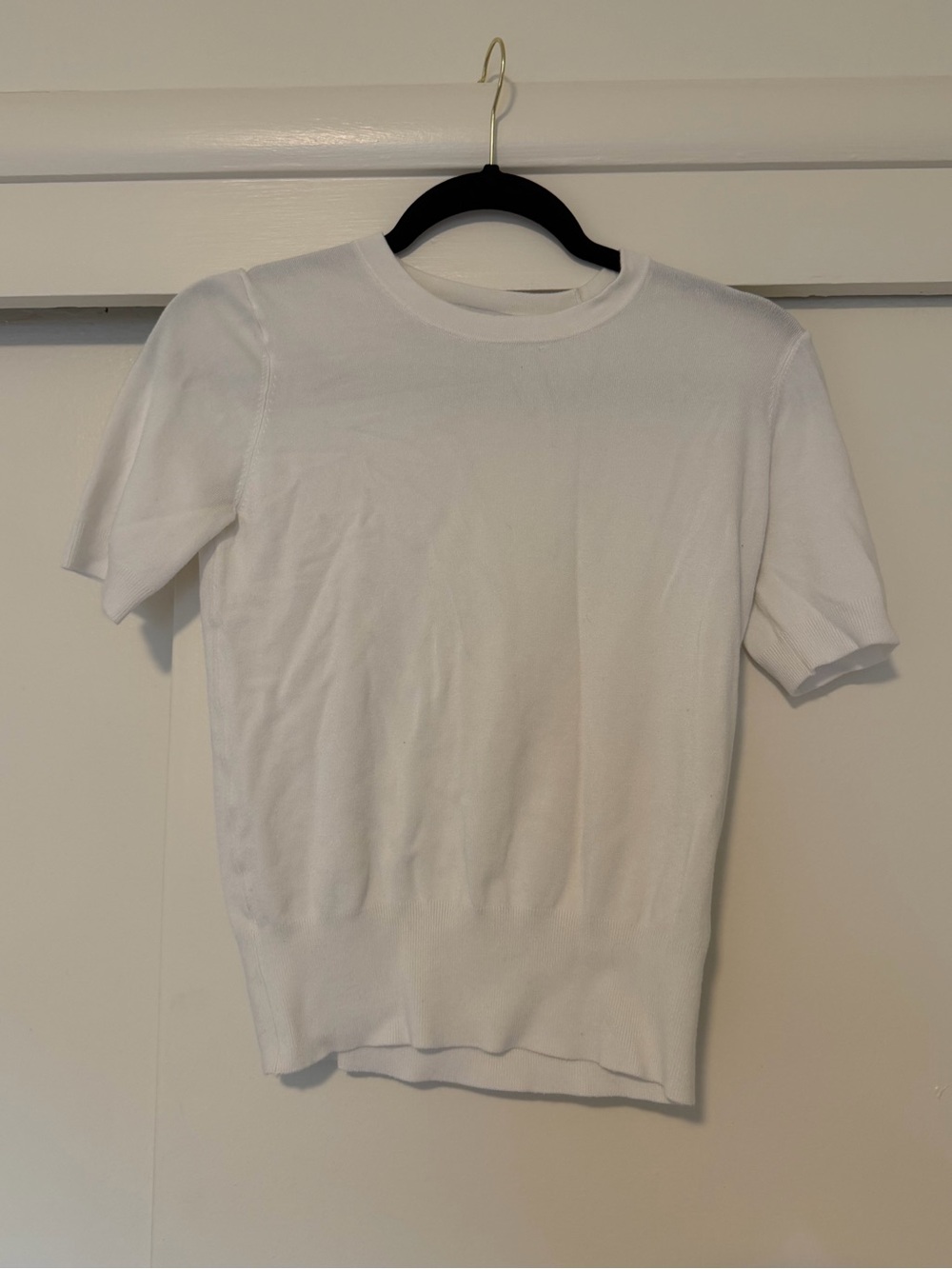 Classic White Short-Sleeve Crewneck Knit